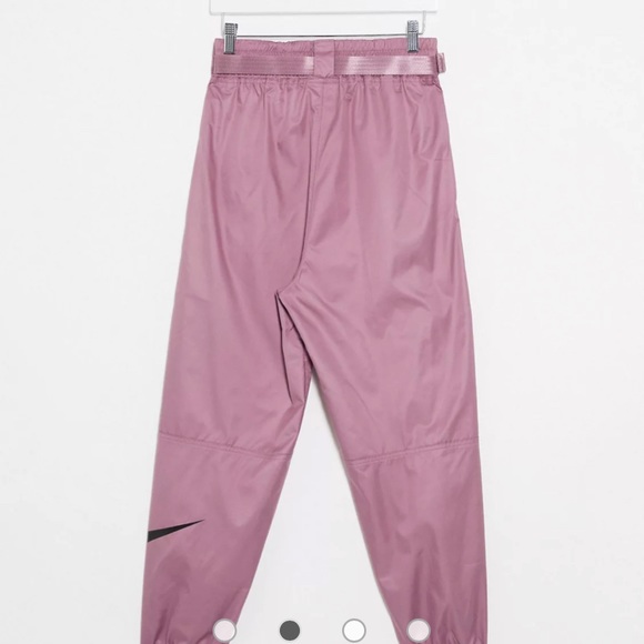 Nike Woven Purple Cargo Pants with Belt: Limited Edition - Picture 7 of 8